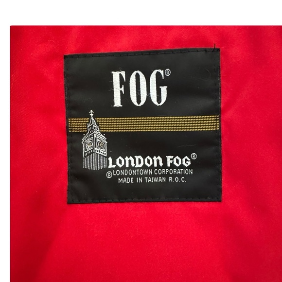 London Fog Red Fur-Trimmed Women's puffer  Parka coat size Large Petite - Picture 9 of 11